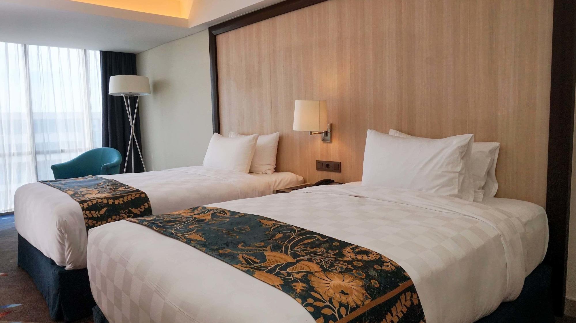סמאראנג Louis Kienne Hotel Pandanaran מראה חיצוני תמונה